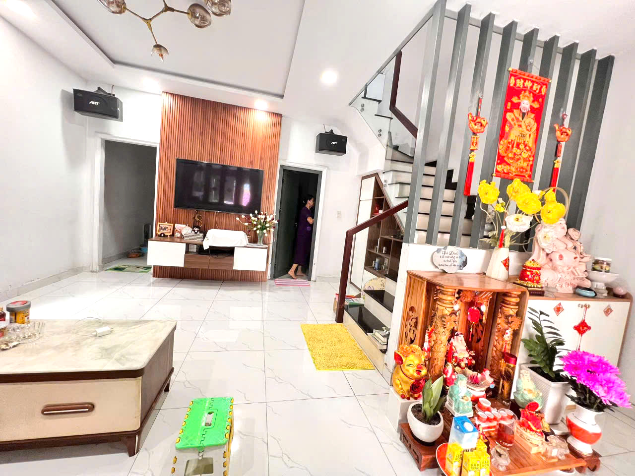 [HOT] Mặt Tiền Kinh Doanh 2 Tầng Siêu Đẹp, Gần Chợ Thủ Đức, DT 80m² - Khu Vực Sầm Uất Chỉ 6.5 tỷ - Ảnh chính